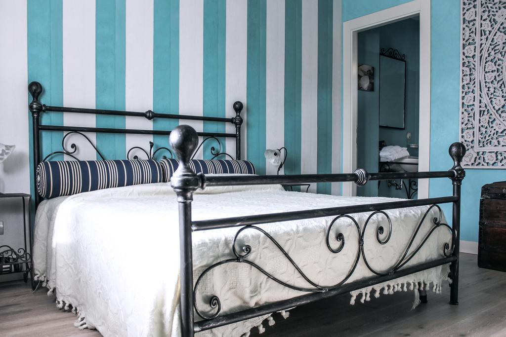 Hotel Le Stanze Della Musica à Borgomale Extérieur photo